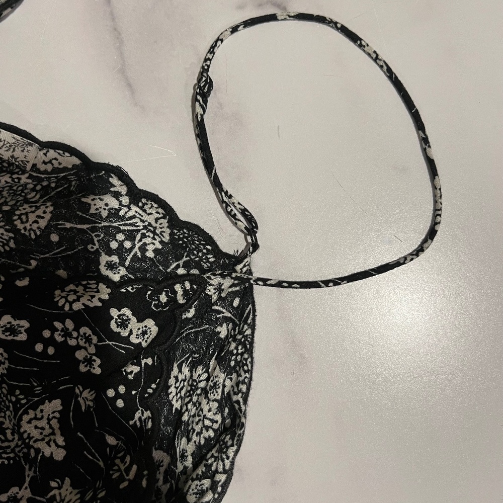 Intimately Free People Black Kora Floral Printed Woven Cami Tank Adjust Straps - Picture 12 of 12